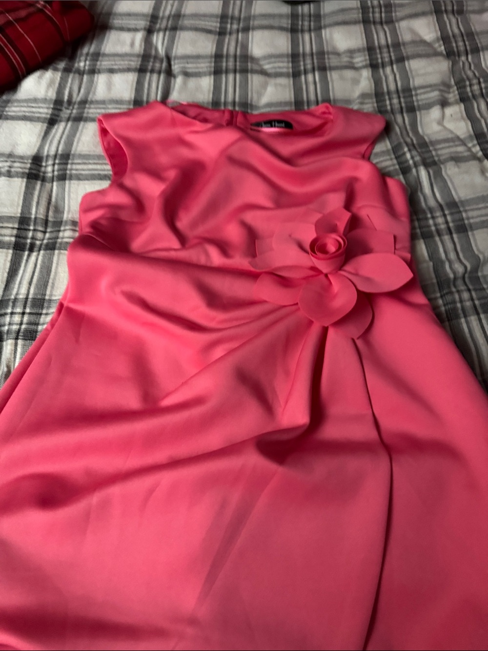 Sleeveless Pink Floral-Applique Sheath Dress